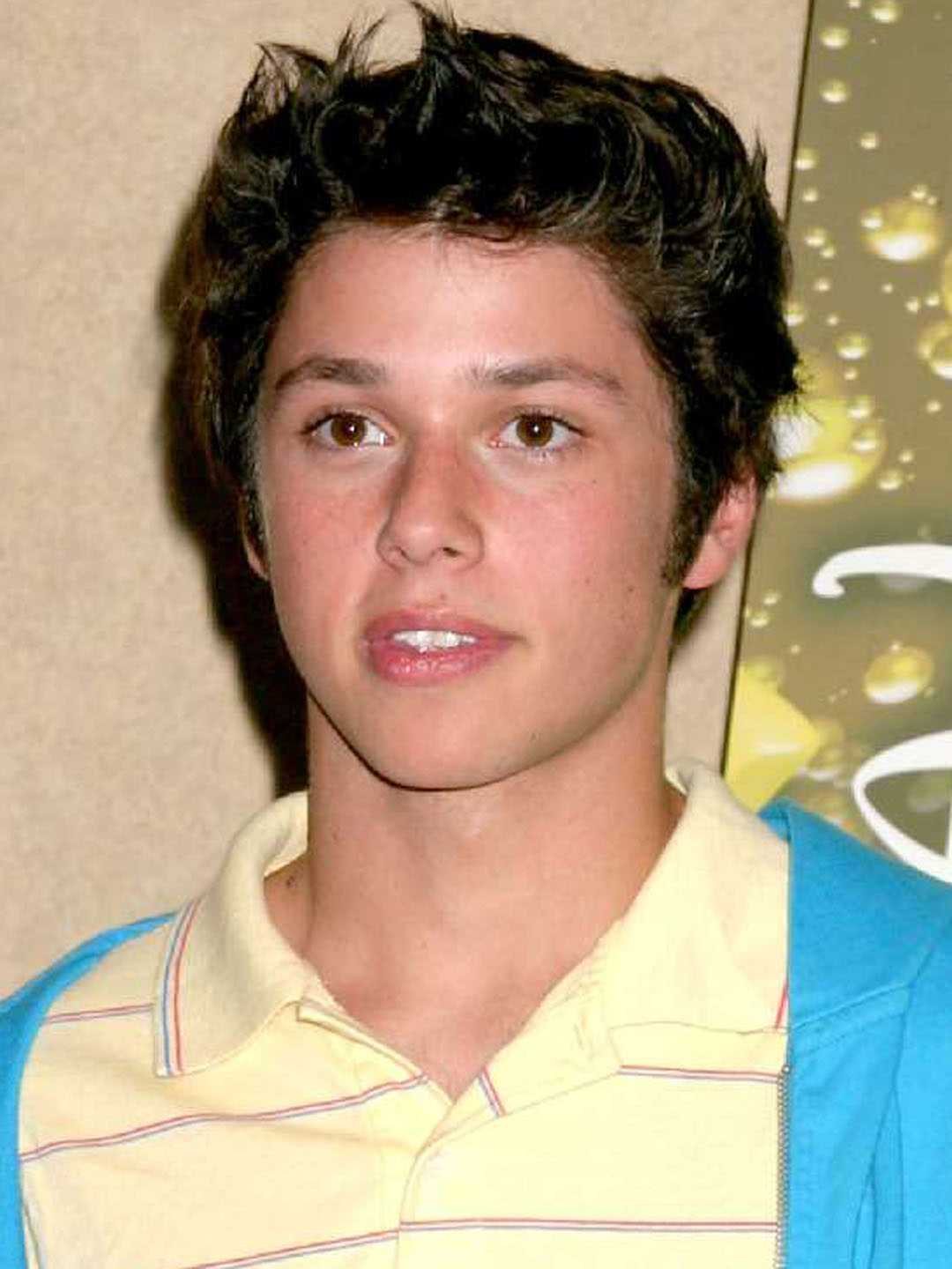 How tall is Ricky Ullman?